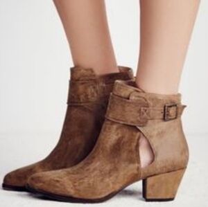 Free People Belleville Leather Cutout Ankle Boots - tan
